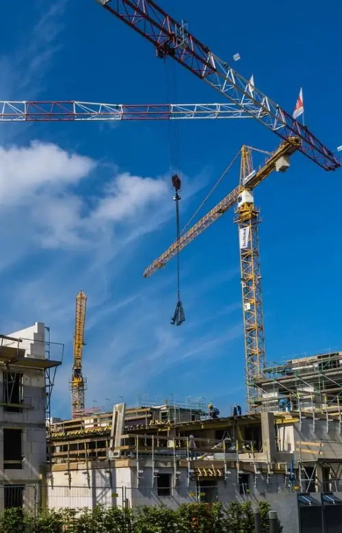 Brickies And Mortarboards – Hardhats To Have Equal Value
