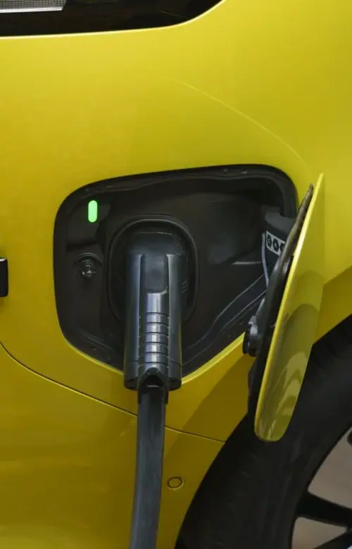 Van Drivers Consider EVs As Fuel Prices Rocket